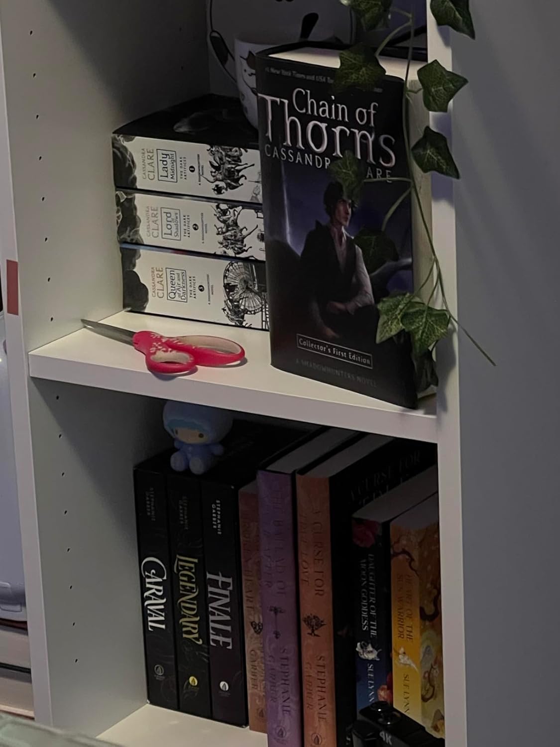 Caraval Paperback Boxed Set: Caraval, Legendary, Finale Paperback – October 5, 2021 9781250259530 - Image 6