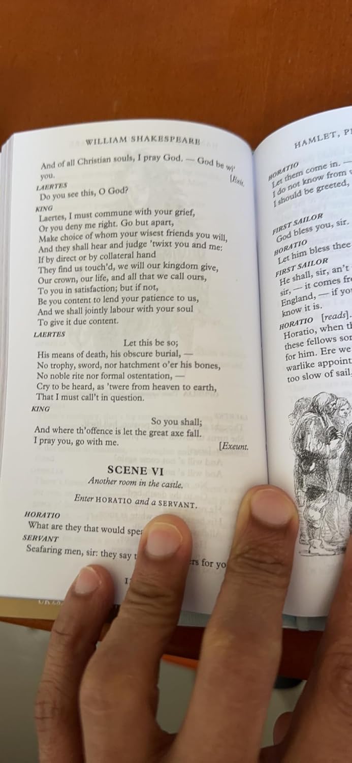 Hamlet (Shakespeare in Production) 9780521444385 - Image 7