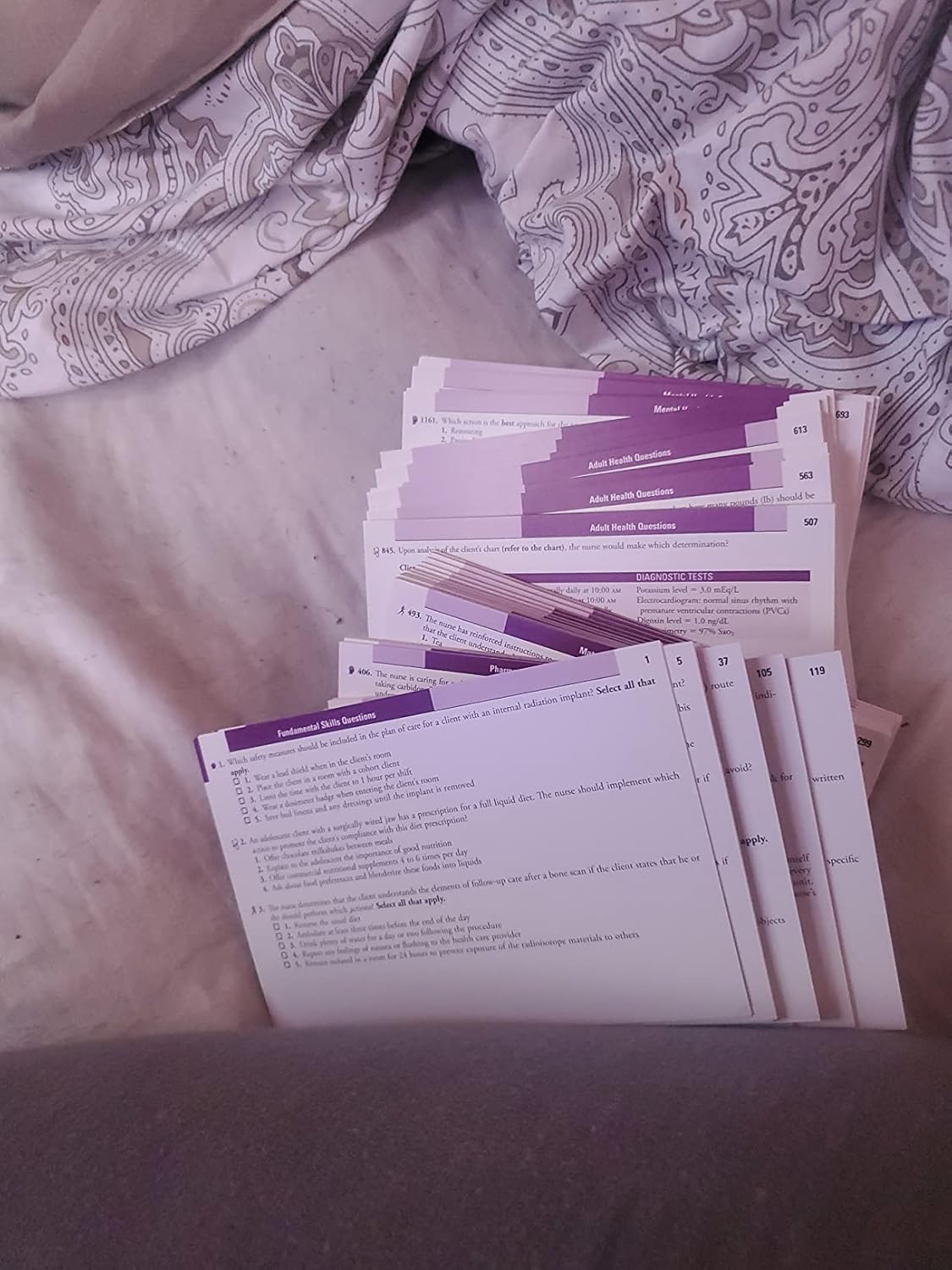 Saunders Q&A Review Cards for the NCLEX-PN® Examination 2nd Edition 9780323290616 - Image 16