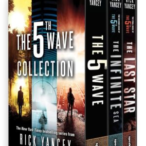 The 5th Wave Collection Paperback – October 3, 2017 9780425290323